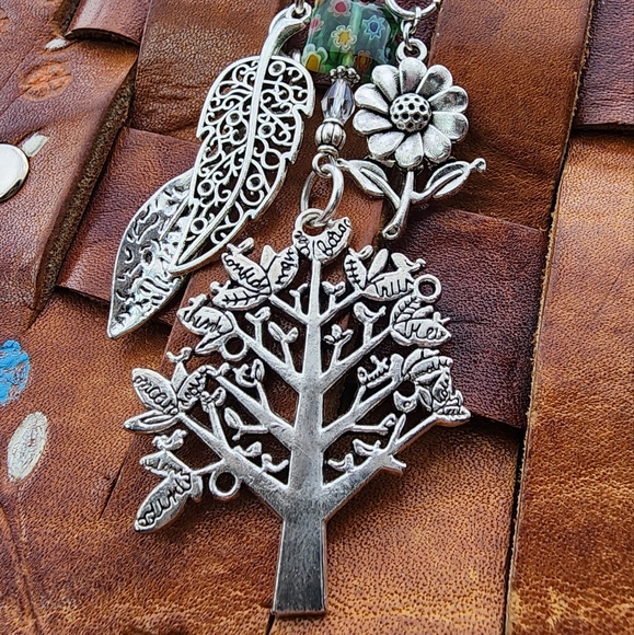 Green Crystal Beaded Tree of Life Bag Clip Purse Leaf Keychain Daisy Pursecharm - Picture 8 of 16